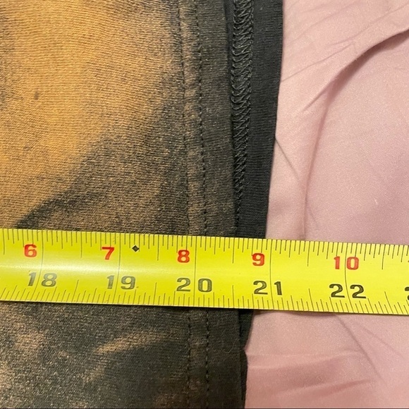 Hand reverse dyed youth S tshirt with Frida Kahlo dia de los muertos - Picture 6 of 6